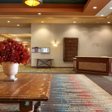 Embassy Suites By Hilton Albuquerque-3